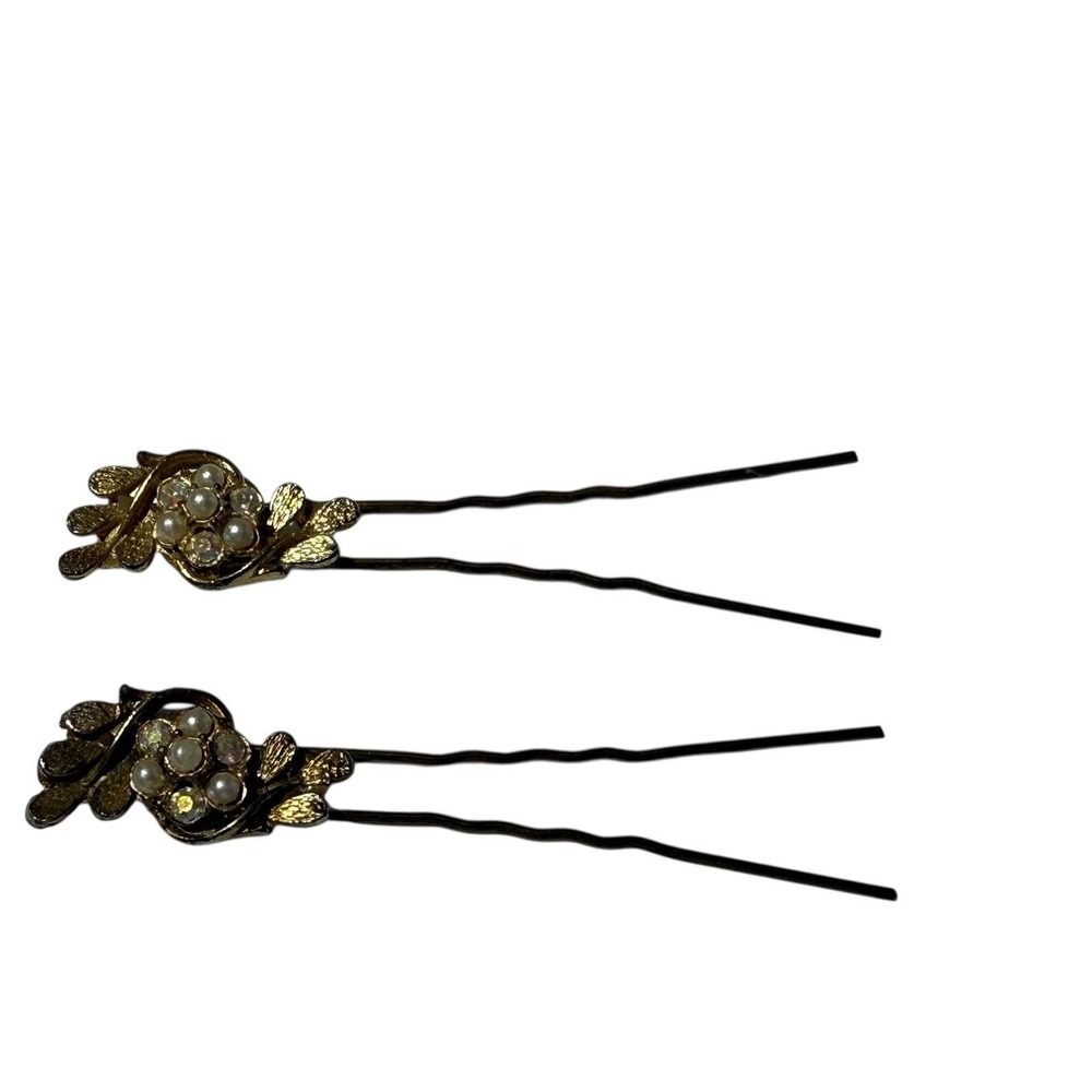 Vintage Gold Tone Hair Pins Pearl Flower Accents Set‎ of 2 Bridal Hair Clips